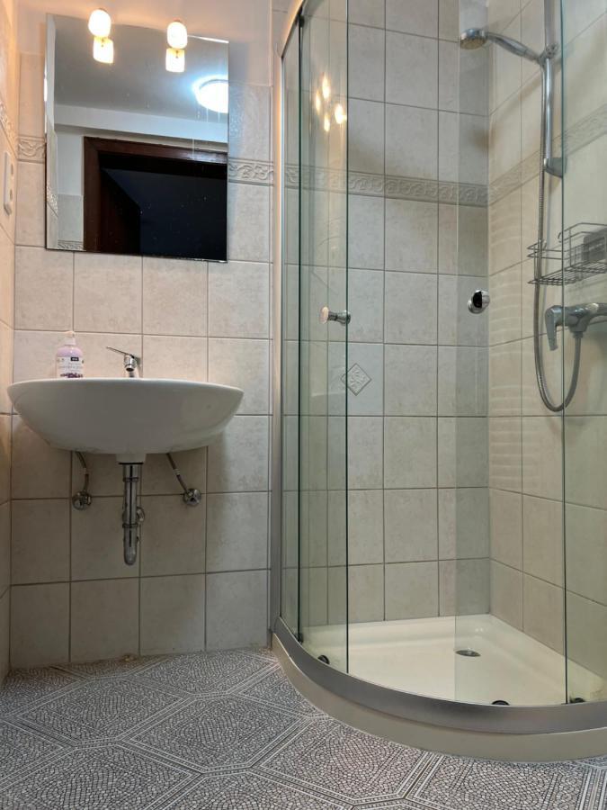 Hummelglück - Ferienwohnung mit Terrasse in 30 Min in HH City Bendestorf Exterior foto